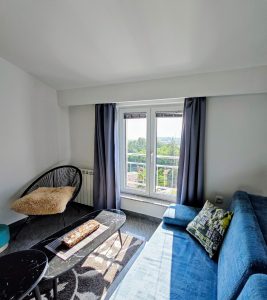 Green Suite living room